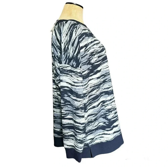 NWT Wonderly plus Studio Womens BLUE Tye Dye Long Sleeve Sweat Shirt Size 1XPLUS - Picture 2 of 7